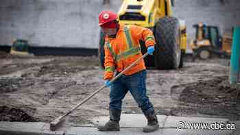 Ontario to shut down some construction industry sectors amid COVID-19 outbreak, premier says