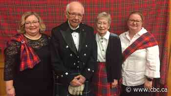 Edmonton man with Parkinson's and dementia gets support from strangers online