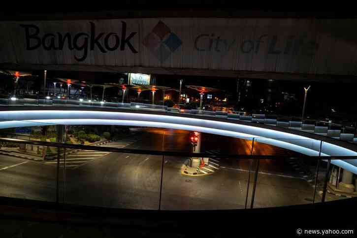 Thailand suspends incoming passenger flights to fight coronavirus