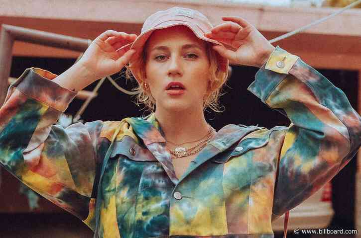 Kat Cunning Owns Her Baggage on Emotional New Single ‘Broken Heart’