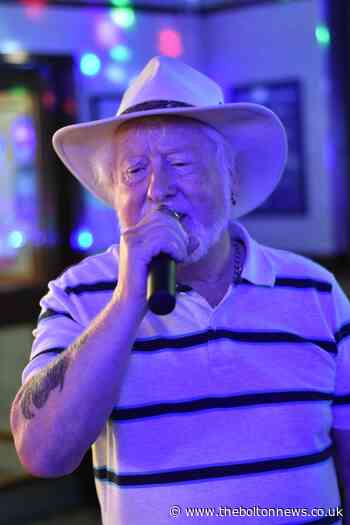 Inquest opens into Bolton grandad who died from head injury after bus crash - The Bolton News