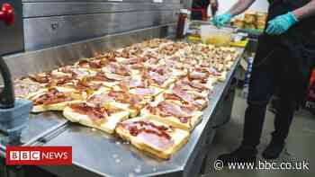 Coronavirus: Bristol homeless food service begins