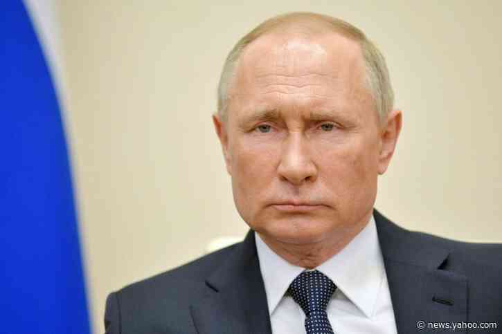 Putin says Russia ready to cooperate on cutting oil production