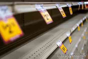 Fact check: Avoid grocery shopping to give WIC and SNAP recipients space?