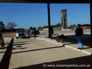 Continúa el paso de vehículos por el Puente Internacional Gualeguaychú-Fray Bentos - Radio Máxima