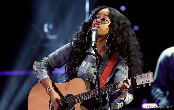 H.E.R. gives entire team funds to help them through the coronavirus crisis