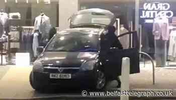 Divis gang in late night ram-raid robbery at Belfast clothing store