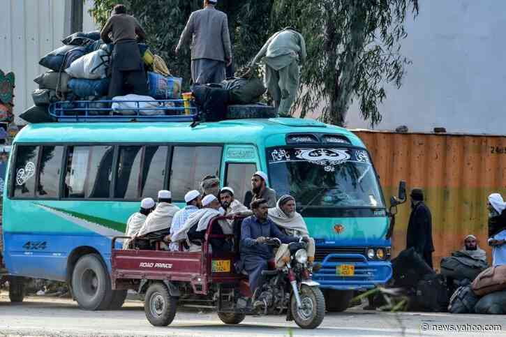 20,000 worshippers quarantined in Pakistan after major search