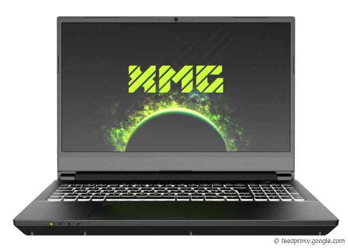 XMG Apex 15 laptop equipped with desktop CPU with 16 cores and 32 threads