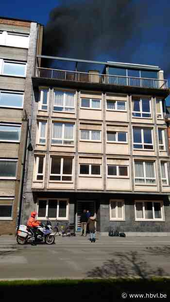 Zware brand op bovenste verdieping van flatgebouw op Thonissenlaan Hasselt