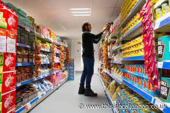 Supermarket opening hours to change this week because of Easter