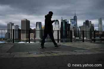 'Hardest, saddest' days ahead in coronavirus outbreak, surgeon general warns