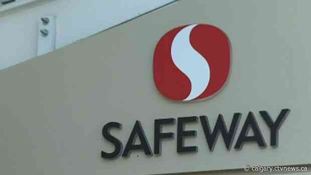 Employee at northwest Calgary Safeway tests positive for COVID-19