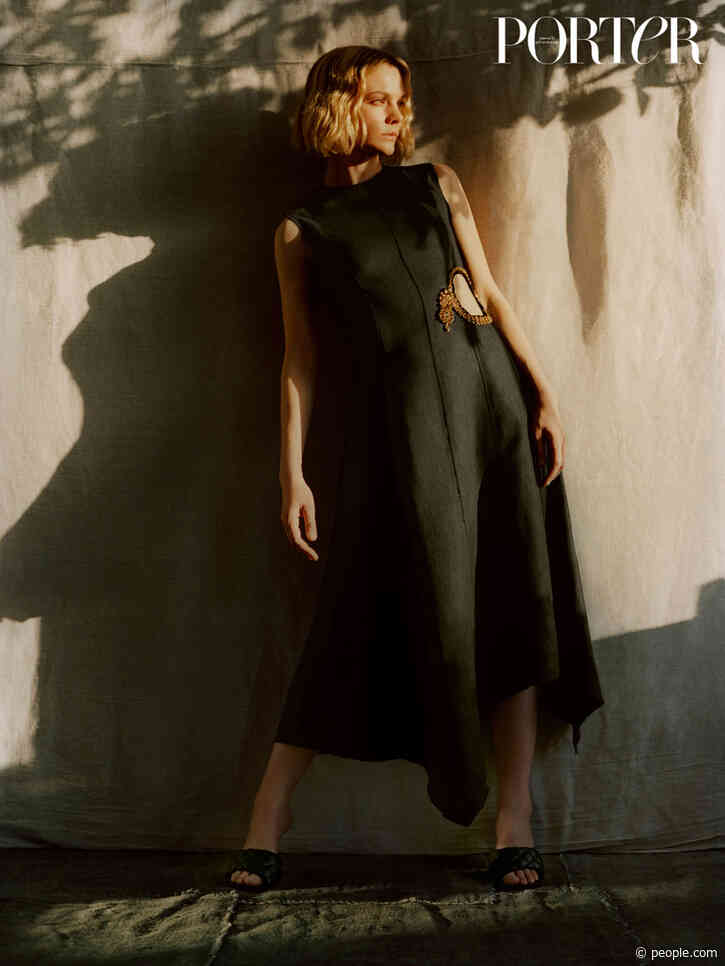Carey Mulligan Doesn't Miss Life Before Kids: 'Haven't Been in a Bar in a Really Long Time'