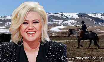 Kelly Clarkson gives a tour of her stunning Montana ranch