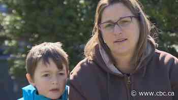 'She just started sobbing': Parents struggle to help kids cope with COVID-19 anxiety