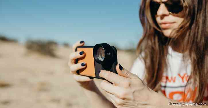 Moment’s lens-friendly cameraphone cases are half off