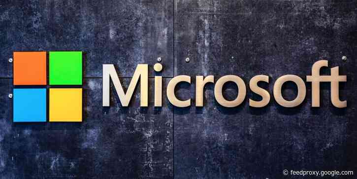 Microsoft hires former Apple engineering VP to lead mixed reality hardware efforts