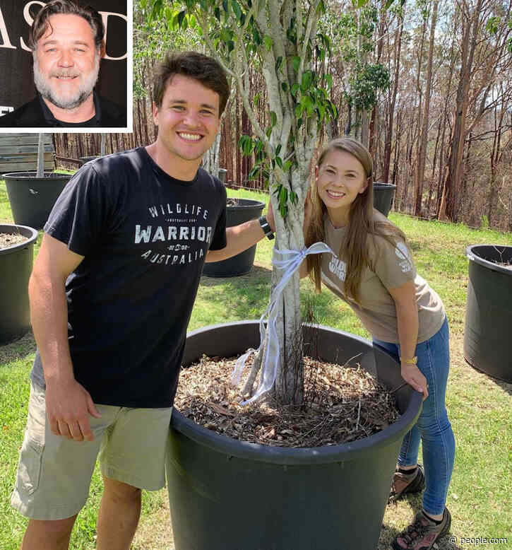 Bindi Irwin and Chandler Powell Thank Russell Crowe for Wedding Gift: You'll Always Be 'Family'