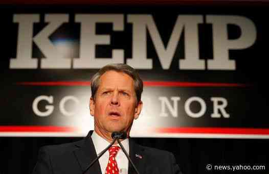 Coronavirus: Republican governor panned by local leaders for order to re-open beaches