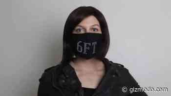 Animated LED Face Mask Reminds Others to Stay Six Feet Away