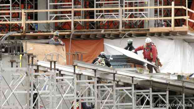Calgary construction workers plugging away through pandemic