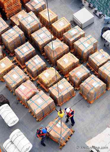 Canada “aggessively ordering” medical supplies in highly competitive market