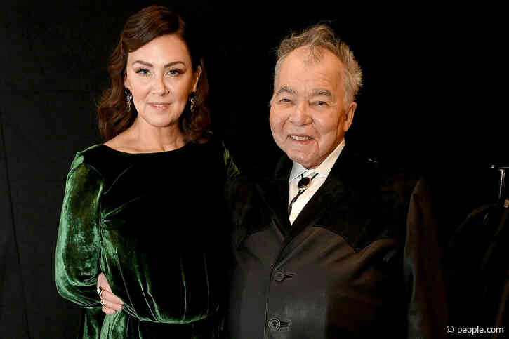 John Prine's Widow Fiona Whelan Prine Speaks Out: 'We Have No Words to Describe This Grief'