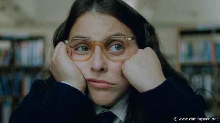 How to Build a Girl Trailer Starring Beanie Feldstein