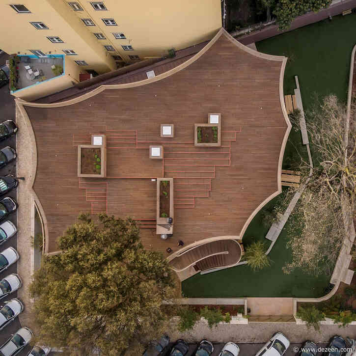 School in Lisbon by ARX Portugal features rooftop playground