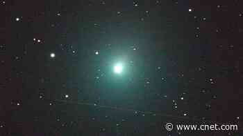 Possible superstar comet Atlas looks like it's breaking up already     - CNET