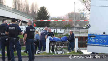 Tote Frau aus dem Westhafenkanal gezogen - B.Z. Berlin
