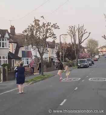 Worcester Park neighbours dance daily  in response to UK lockdown