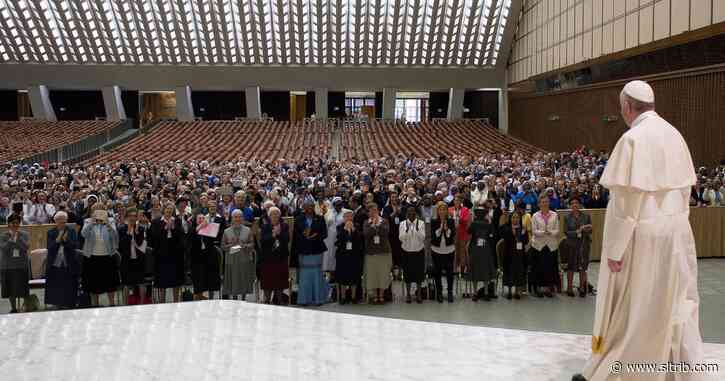 Pope Francis creates new expert commission to study female deacons