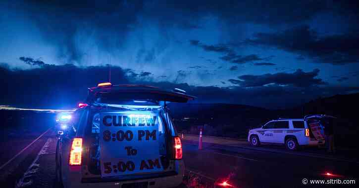Checkpoints, curfews, airlifts: Coronavirus rips through Navajo Nation