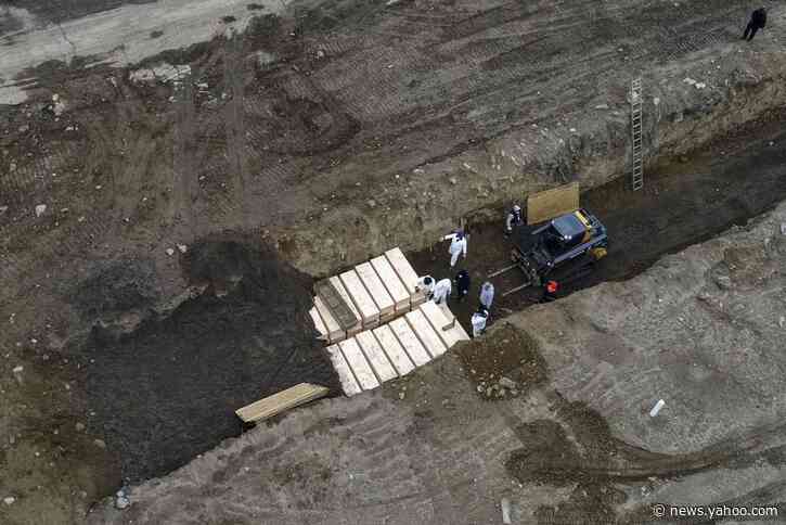 As virus kills, NYC shortens deadline for claiming dead