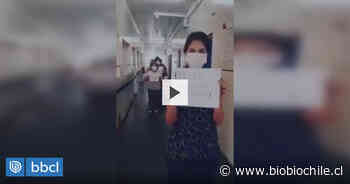 Funcionarias del Hospital de Coronel homenajean a profesionales que atienden a pacientes de Covid-19 - BioBioChile