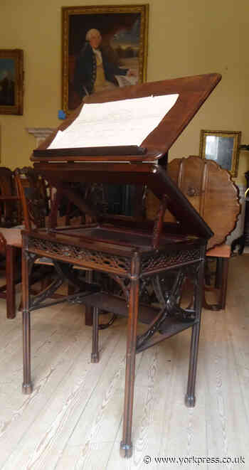 Home working Georgian-style: The Fairfax House 'convenient table'