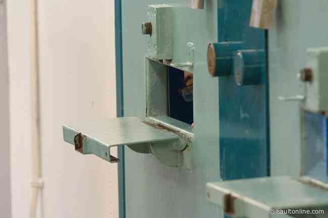 Ontario jail guards battle with province over use of protective gear in COVID-19 crisis
