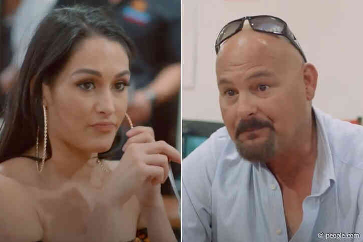 Total Bellas: Nikki and Brie Bella's Dad Isn't Happy That the Twins Are Writing a Memoir