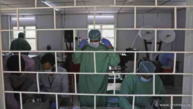 Global coronavirus death toll tops 100,000