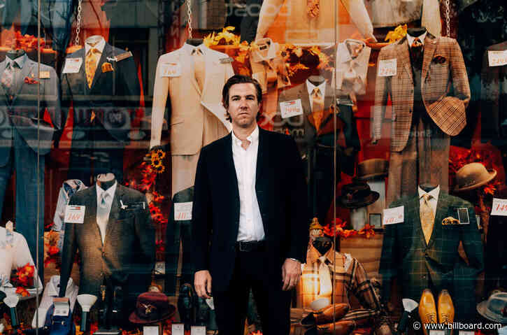 Hamilton Leithauser Talks About the People Behind ‘The Loves Of Your Life’ and Hanging Out With Bill Murray