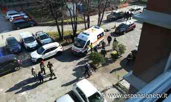 Erba, uomo barricato in casa, intervento di carabinieri e pompieri – Espansione TV - Espansione TV