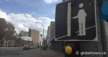 Edmonton adjusts roads, pedestrian call buttons to promote physical distancing - Global News