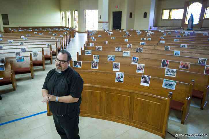 Christians observe Good Friday in isolation