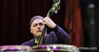 Andy González, Prolific Latin Jazz Bassist, Is Dead at 69