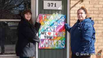 Signs of thanks in Canada and around the world