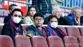 Ottawa doctor says proof of immunity might be only way for fans to return to sports arenas - CBC.ca