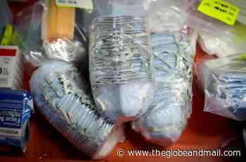 Ottawa and the provinces are navigating a 'Wild West' in the medical supply market - The Globe and Mail