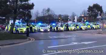 Warrington Police join the thousands of residents clapping for our carers - Warrington Guardian